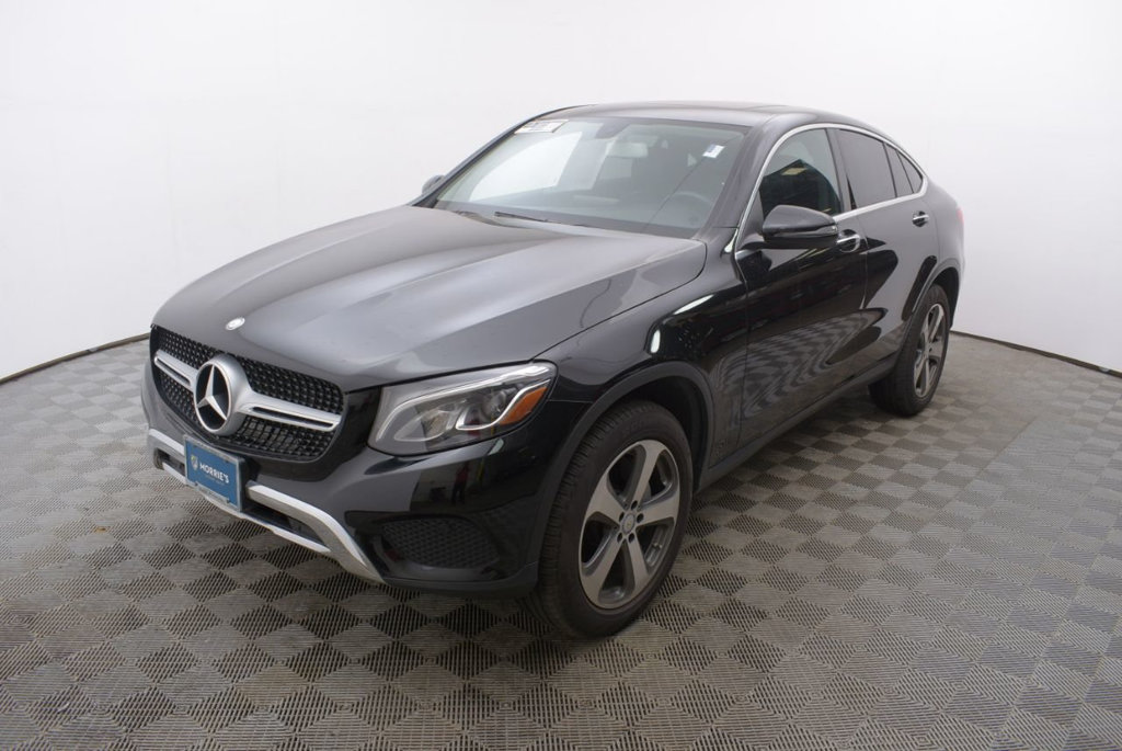 Pre Owned 2017 Mercedes Benz Glc 300 4matic Coupe In Pre Owned 2017 Mercedes Benz Glc 300 4matic Coupe